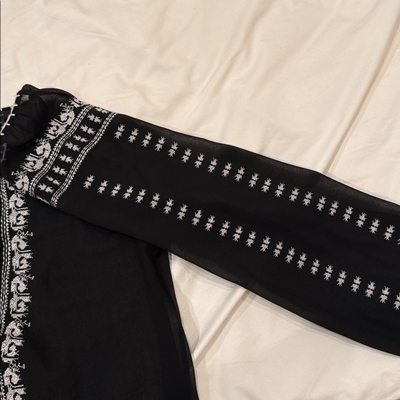 BCBGMAXAZARIA Embroidered Lace Up Neck Tunic Top - Picture 7 of 8